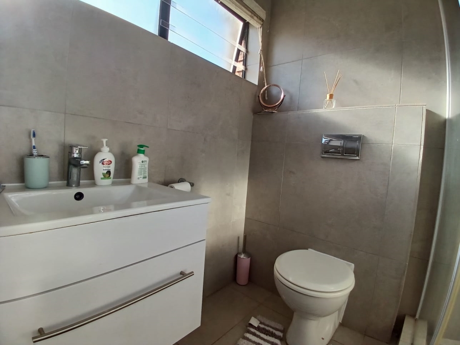 2 Bedroom Property for Sale in Gonubie Eastern Cape